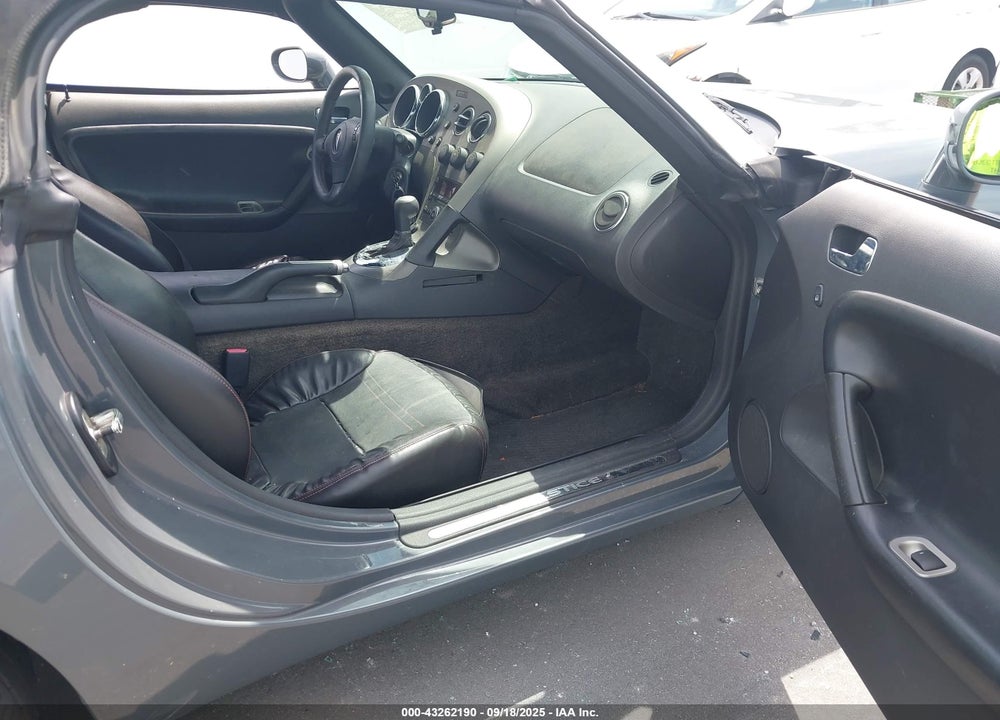 2008 PONTIAC SOLSTICE GXP VIN: 1G2MF35X98Y122302