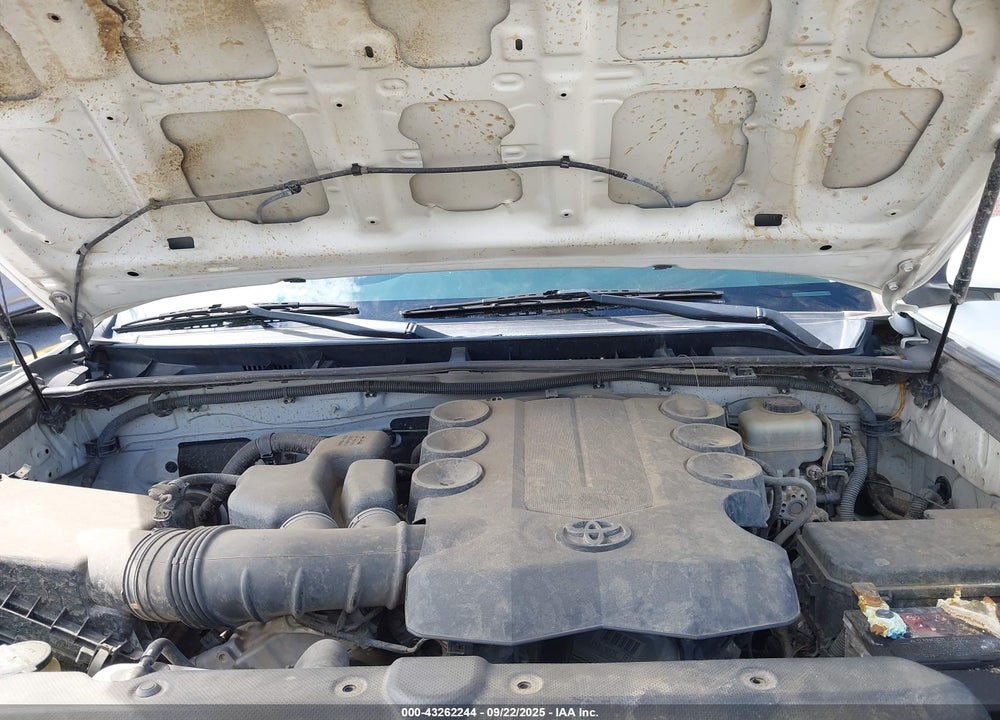 2010 TOYOTA 4RUNNER SR5 V6 VIN: JTEZU5JR8A5006246