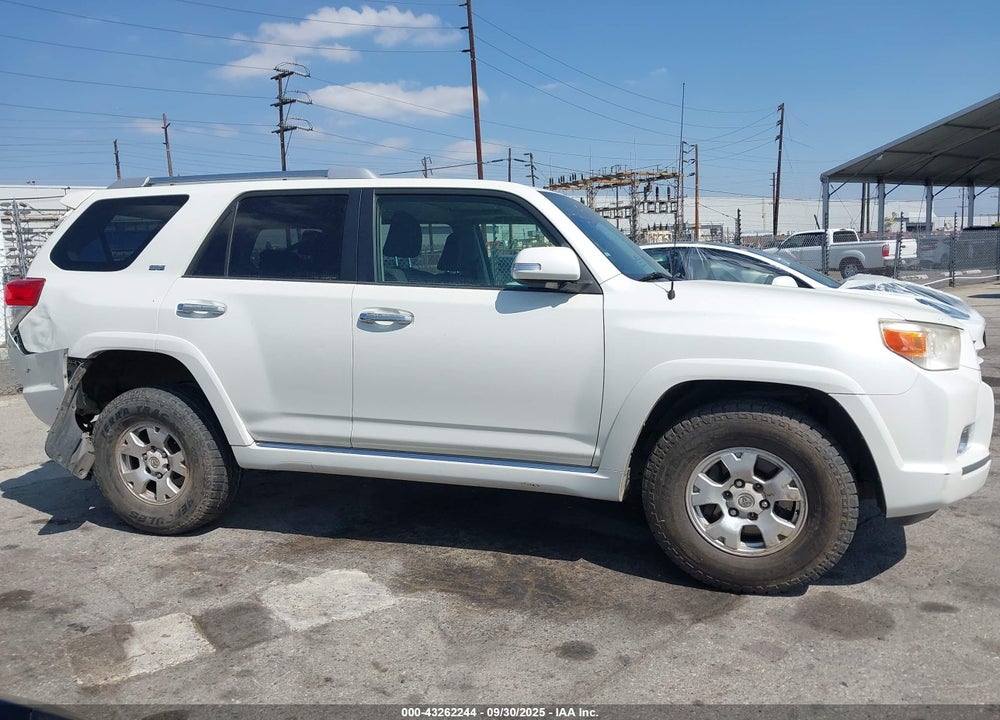 2010 TOYOTA 4RUNNER SR5 V6 VIN: JTEZU5JR8A5006246