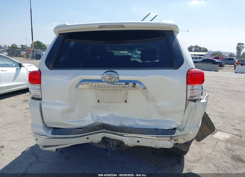 2010 TOYOTA 4RUNNER SR5 V6 VIN: JTEZU5JR8A5006246