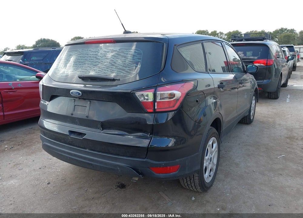 2017 FORD ESCAPE VIN: 1FMCU0F71HUC38428