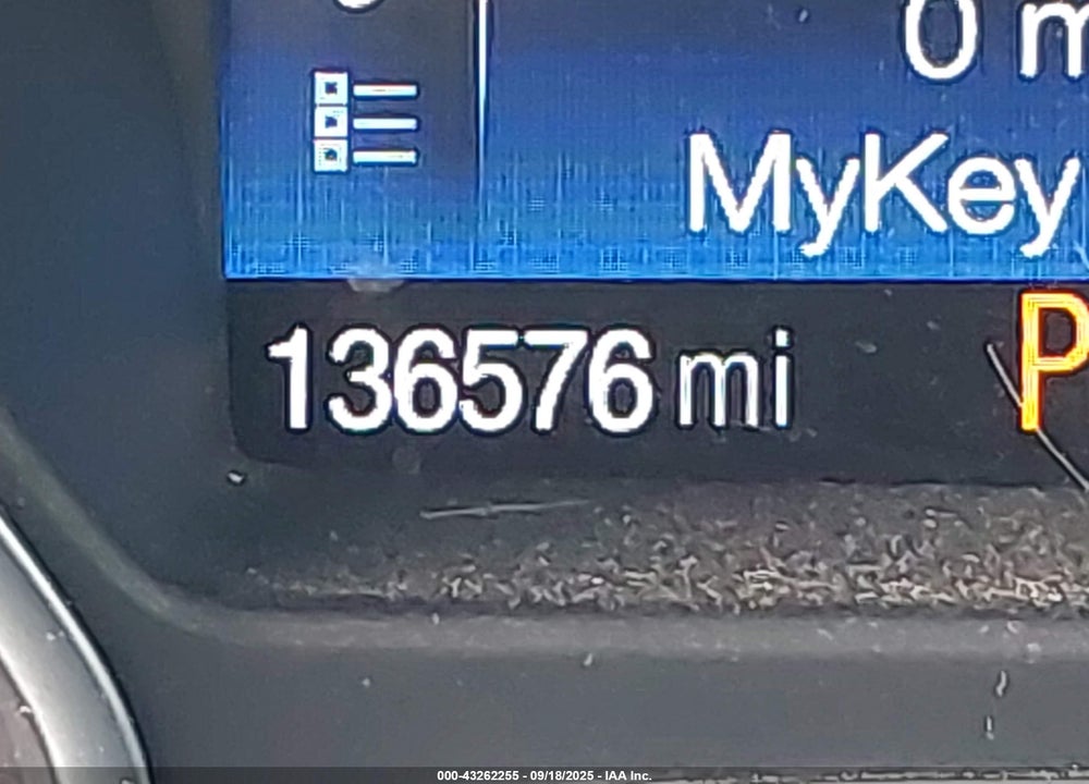 2017 FORD ESCAPE VIN: 1FMCU0F71HUC38428