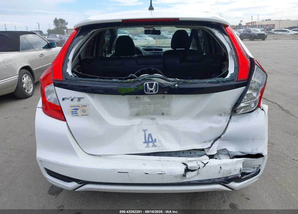 2018 HONDA FIT VIN: 3HGGK5H47JM735460