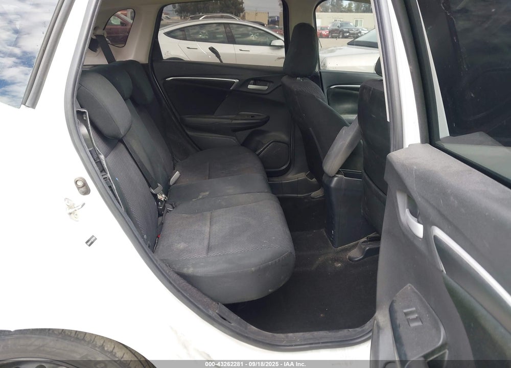 2018 HONDA FIT VIN: 3HGGK5H47JM735460