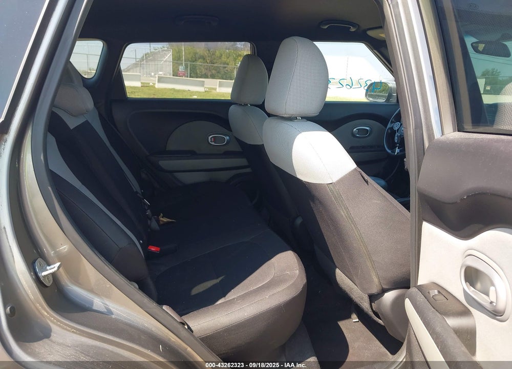 2015 KIA SOUL VIN: KNDJN2A25F7133208