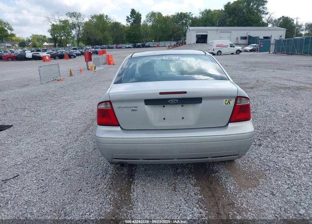2007 FORD FOCUS VIN: 1FAFP34N57W154746