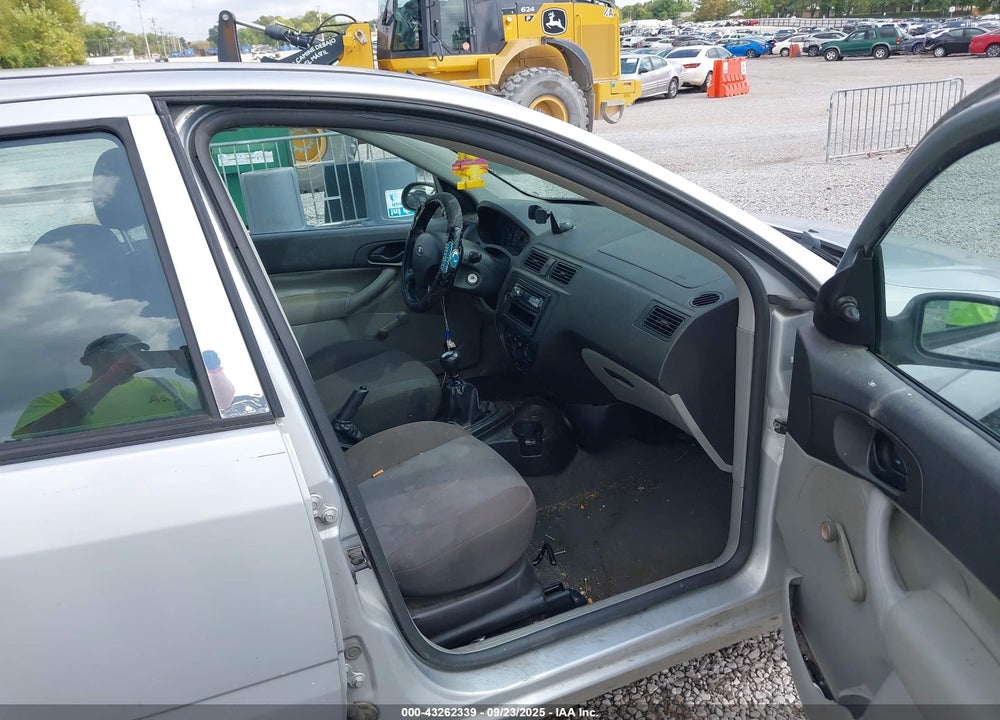 2007 FORD FOCUS VIN: 1FAFP34N57W154746