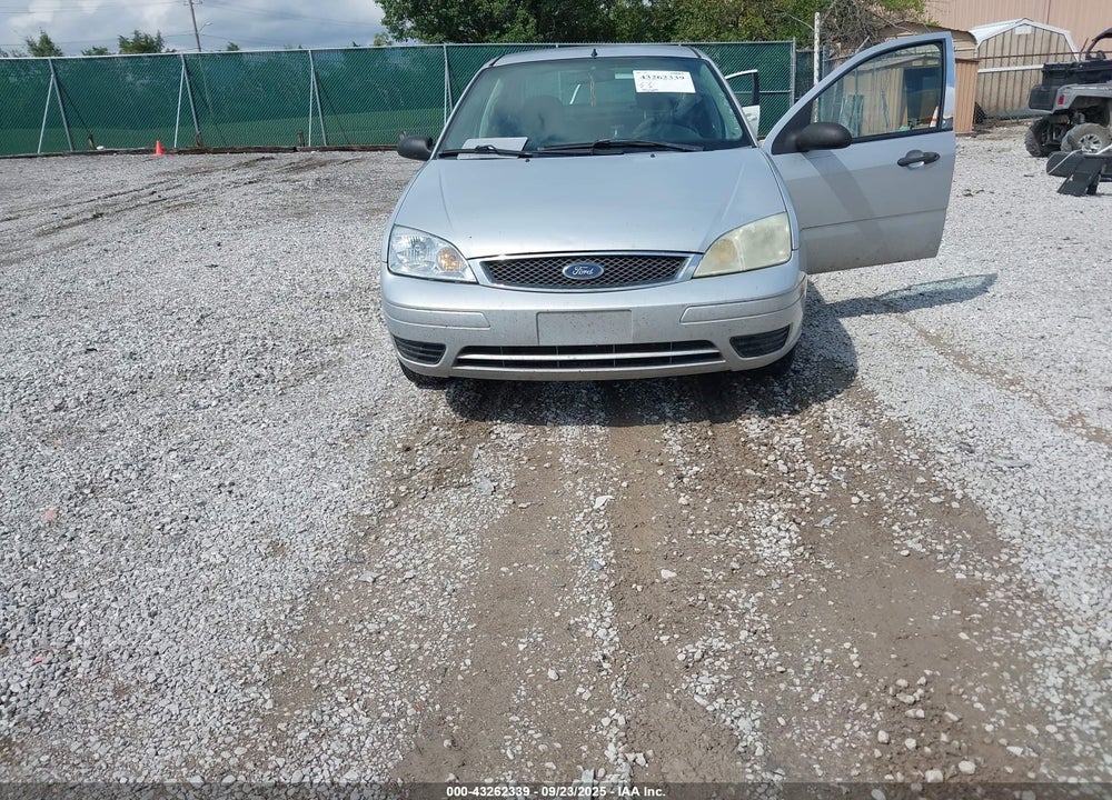 2007 FORD FOCUS VIN: 1FAFP34N57W154746