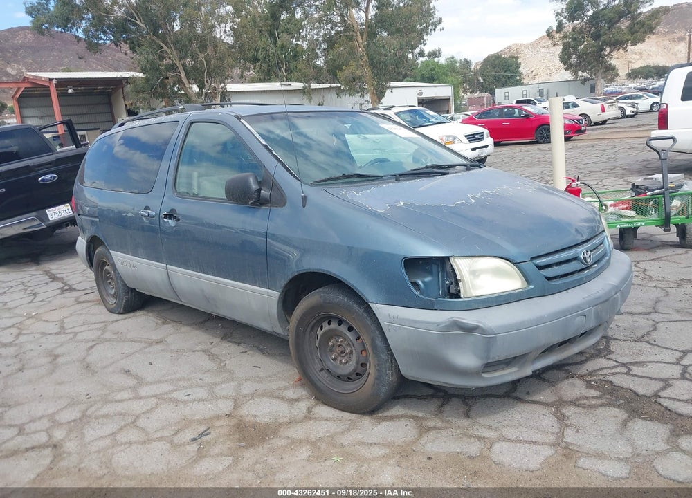2003 TOYOTA SIENNA CE VIN: 4T3ZF19C03U532339