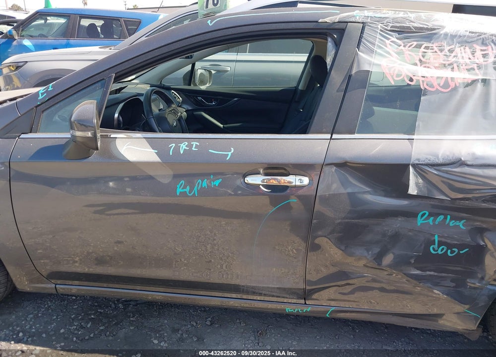 2018 SUBARU IMPREZA VIN: 4S3GTAU60J3711580