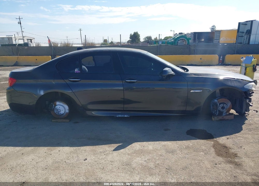 2013 BMW 5 SERIES VIN: WBAFR9C59DDX79633