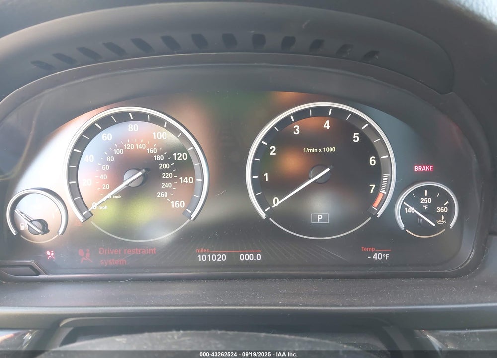 2013 BMW 5 SERIES VIN: WBAFR9C59DDX79633