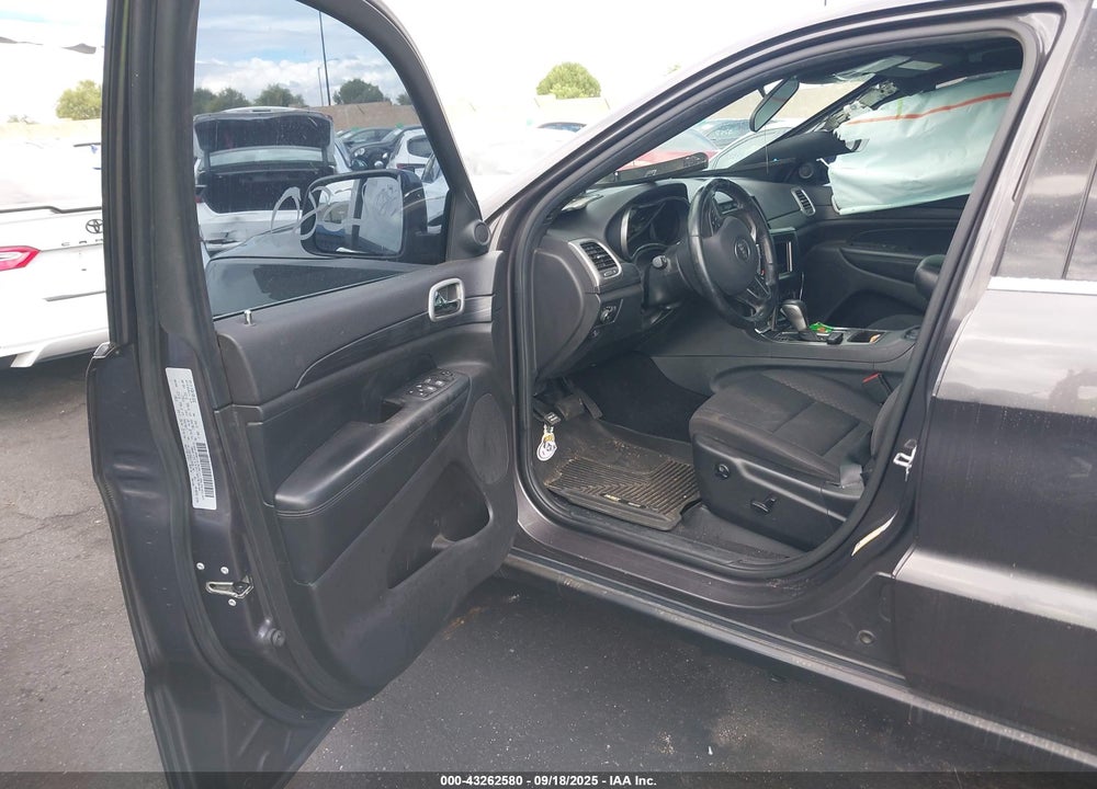 2020 JEEP GRAND CHEROKEE VIN: 1C4RJEAG6LC128758