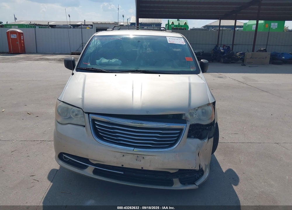 2014 CHRYSLER TOWN & COUNTRY TOURING VIN: 2C4RC1BGXER125468