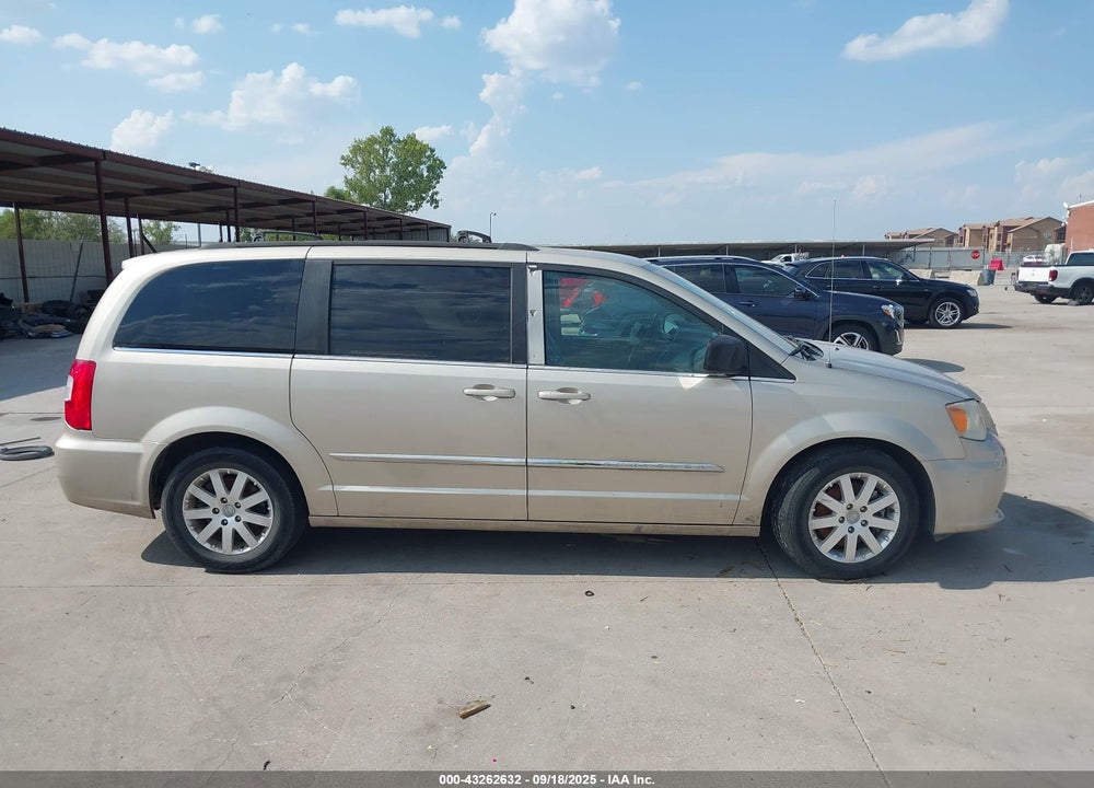 2014 CHRYSLER TOWN & COUNTRY TOURING VIN: 2C4RC1BGXER125468