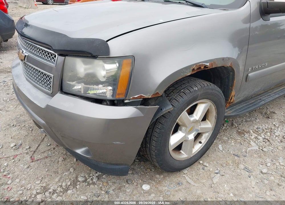 2008 CHEVROLET TAHOE LTZ VIN: 1GNFK13088J128697