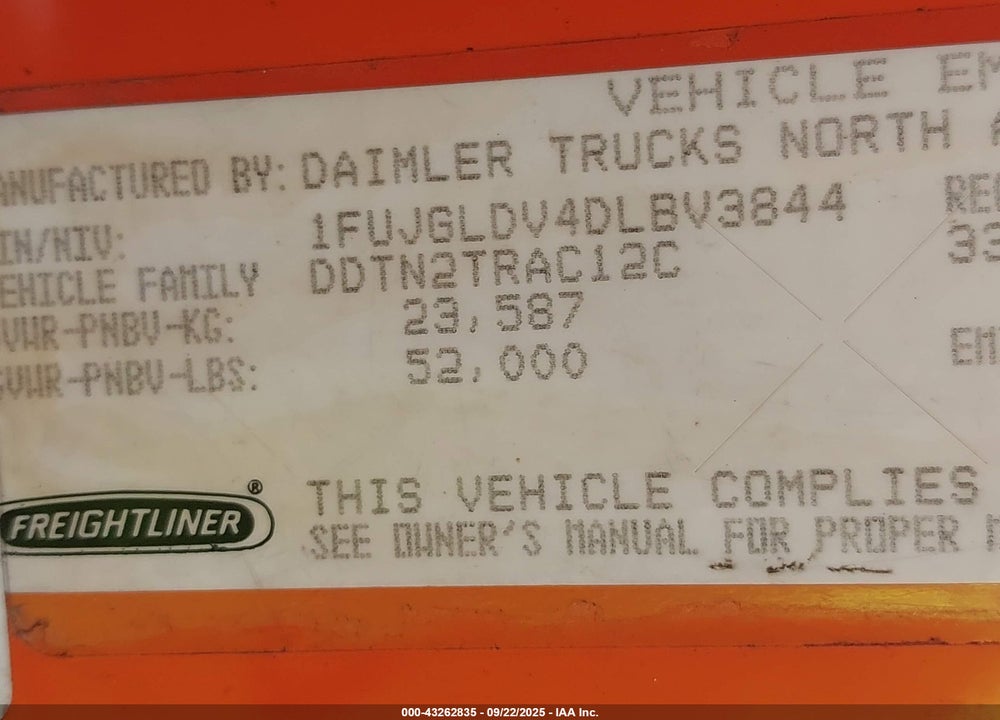 2013 FREIGHTLINER CASCADIA 125 VIN: 1FUJGLDV4DLBV3844