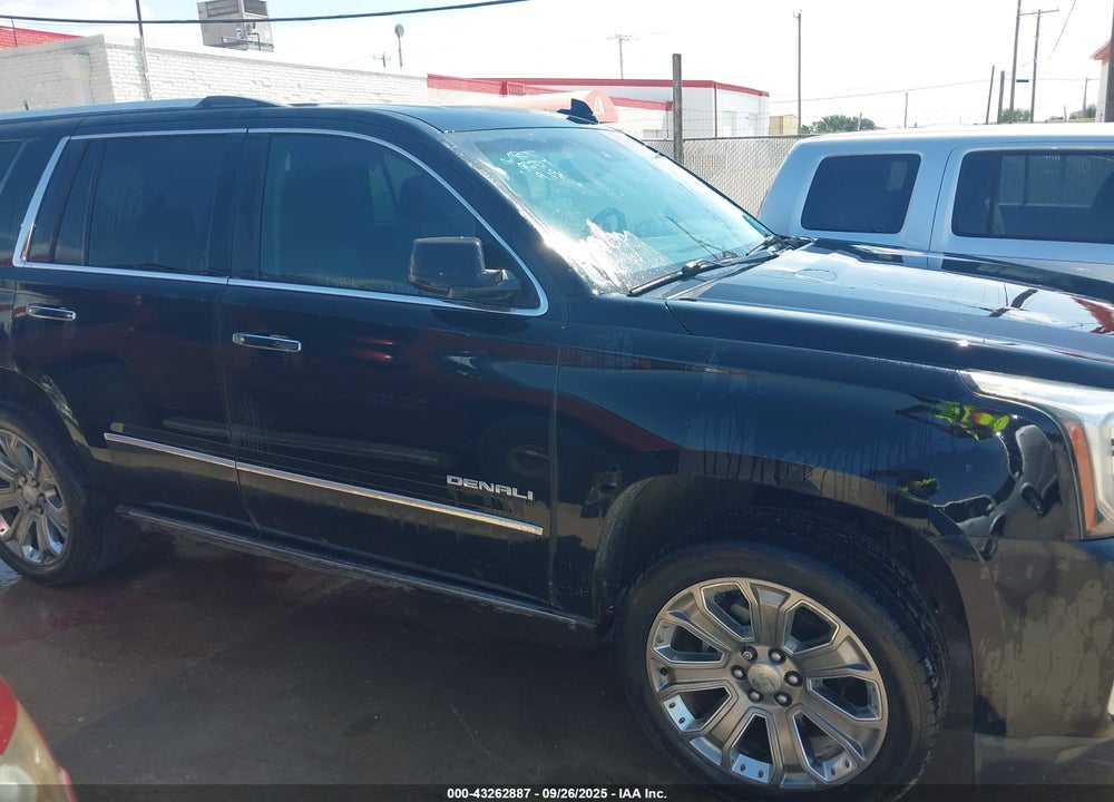 2016 GMC YUKON DENALI VIN: 1GKS1CKJ2GR208971