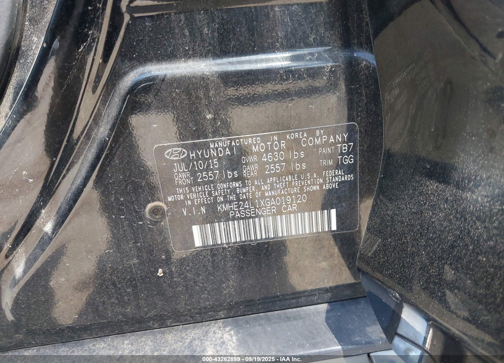 2016 HYUNDAI SONATA HYBRID VIN: KMHE24L1XGA019120