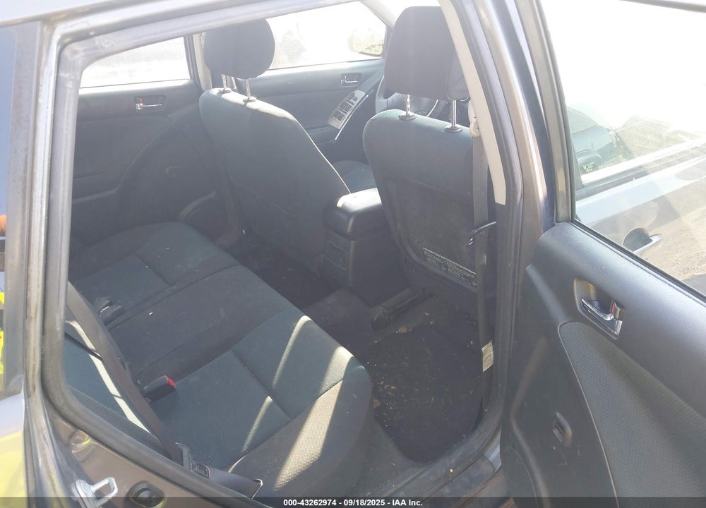 2007 TOYOTA MATRIX VIN: 2T1KR32E97C675869