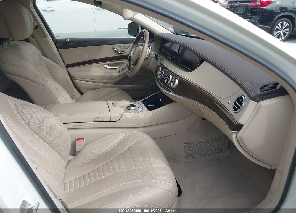 2014 MERCEDES-BENZ S CLASS VIN: WDDUG8CB1EA032374