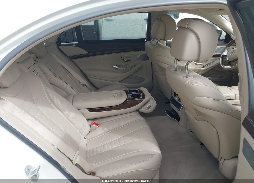 2014 MERCEDES-BENZ S CLASS VIN: WDDUG8CB1EA032374