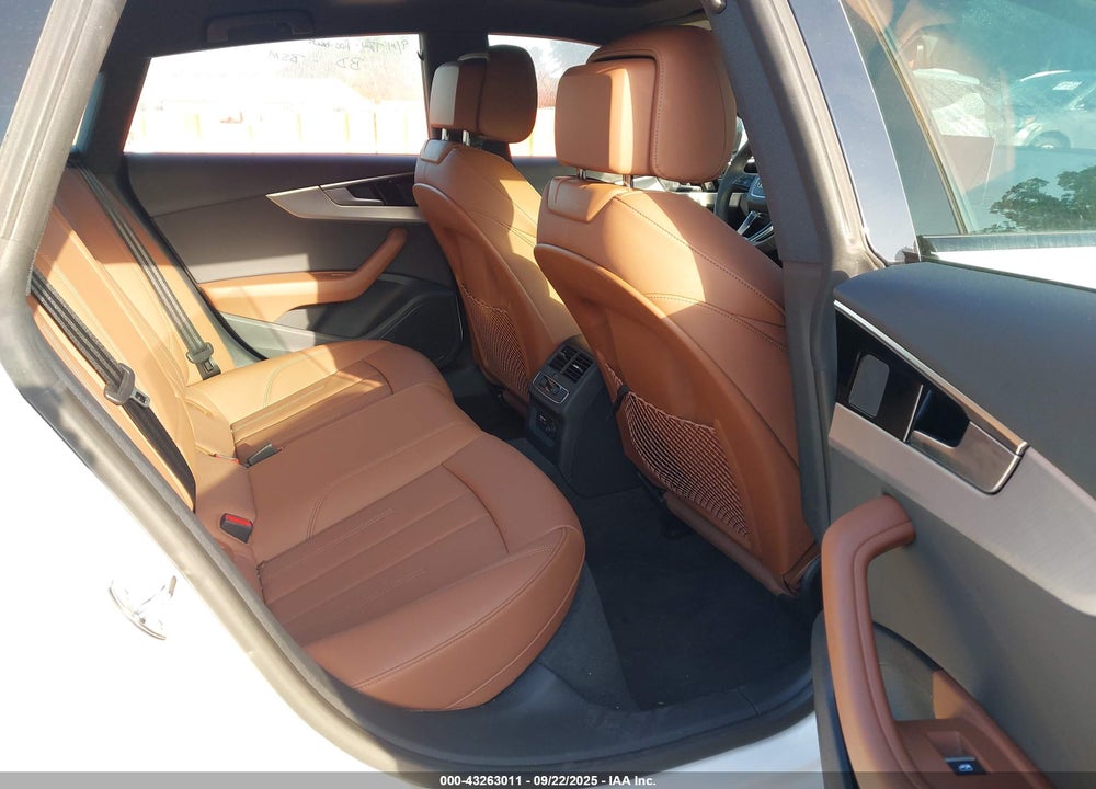 2025 AUDI A5 SPORTBACK PREMIUM 45 TFSI S LINE QUATTRO S TRONIC VIN: WAUDACF56SA008312