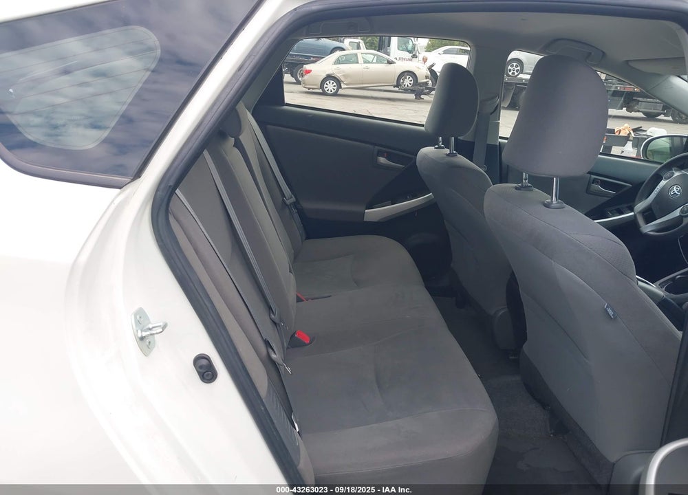 2014 TOYOTA PRIUS PLUG-IN VIN: JTDKN3DP7E3057465