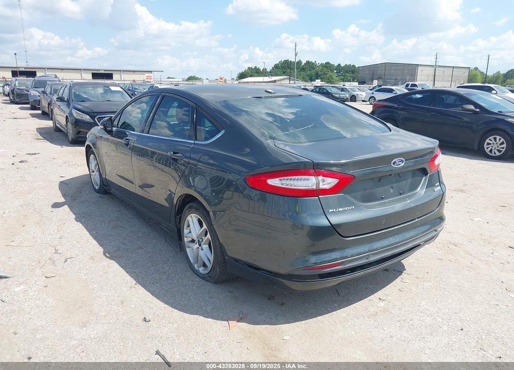 2015 FORD FUSION SE VIN: 3FA6P0HD1FR183016