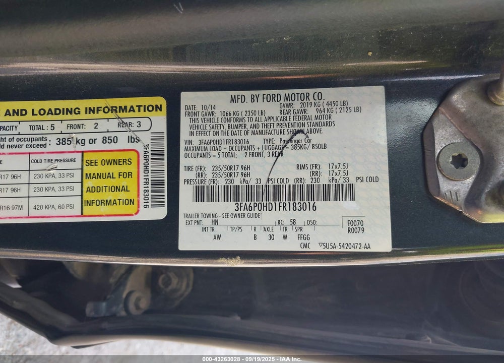 2015 FORD FUSION SE VIN: 3FA6P0HD1FR183016