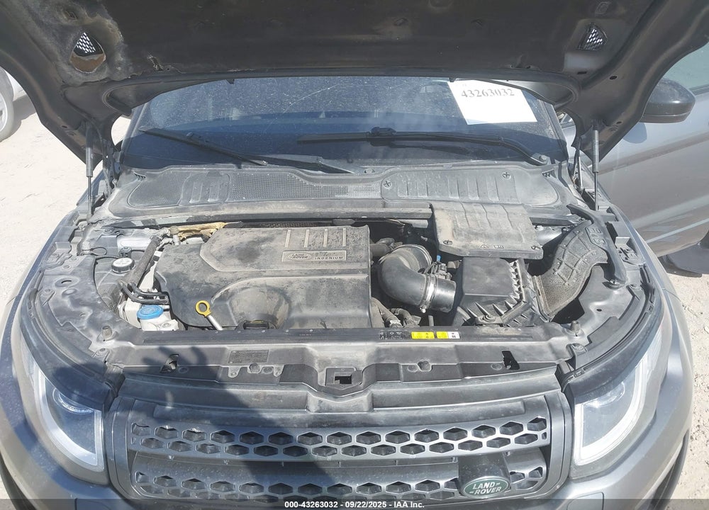 2018 LAND ROVER RANGE ROVER EVOQUE VIN: SALVC2RX4JH278372