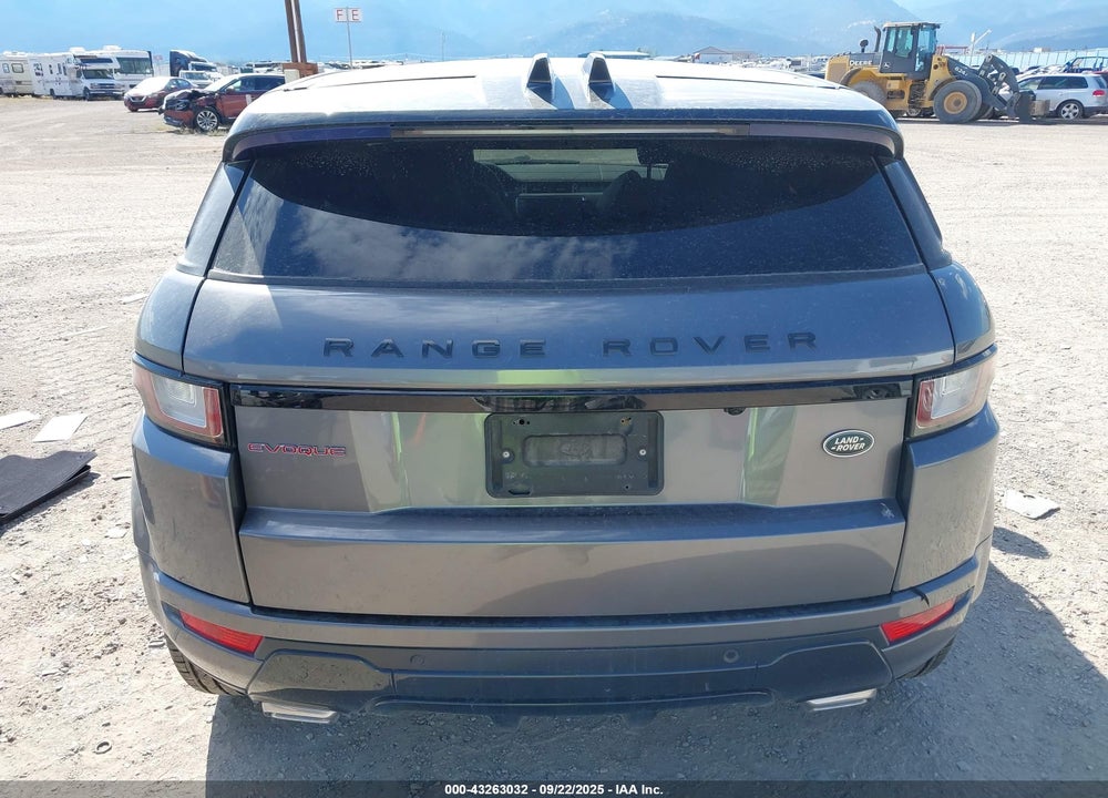 2018 LAND ROVER RANGE ROVER EVOQUE VIN: SALVC2RX4JH278372