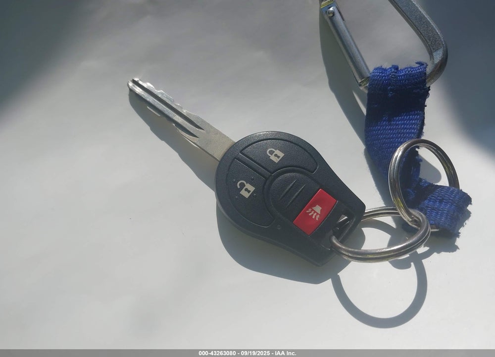 2011 NISSAN JUKE VIN: JN8AF5MR2BT007031
