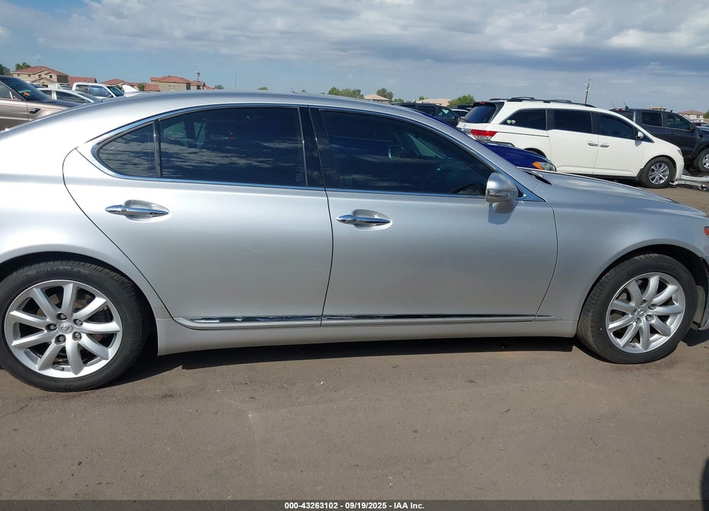 2010 LEXUS LS 460 VIN: JTHBL5EF5A5096107