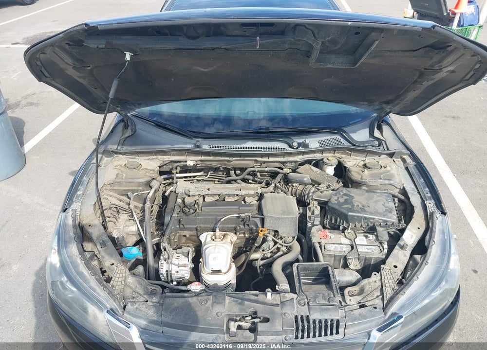 2015 HONDA ACCORD LX VIN: 1HGCR2F31FA196678