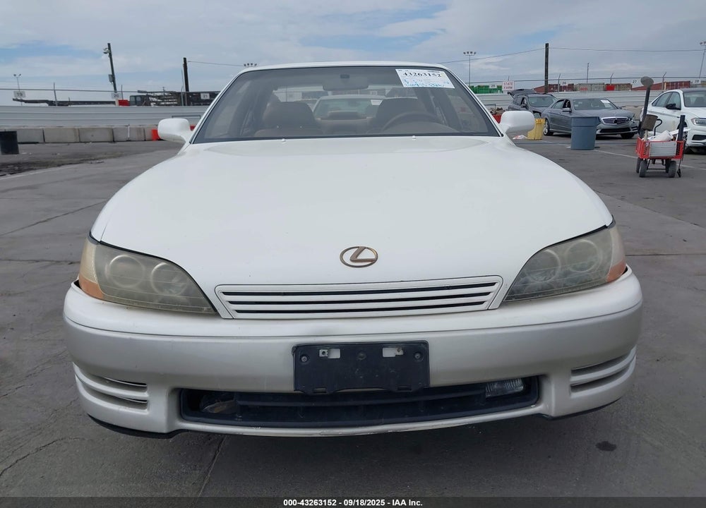 1996 LEXUS ES 300 VIN: JT8BF12G1T0161130
