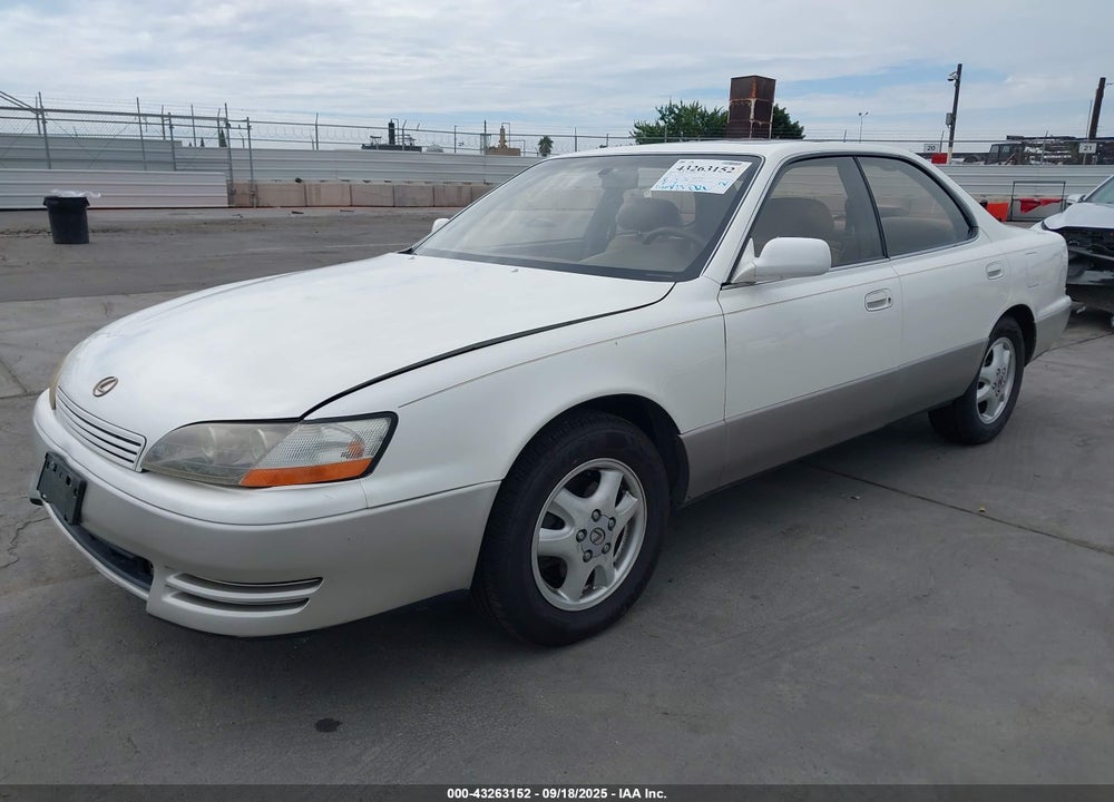 1996 LEXUS ES 300 VIN: JT8BF12G1T0161130