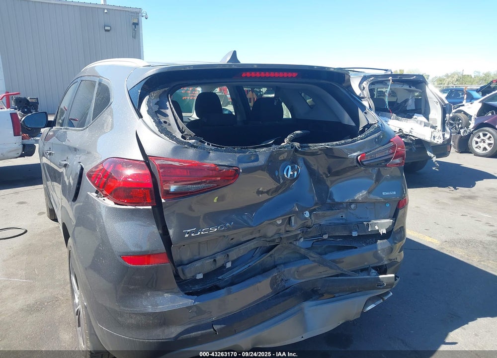 2020 HYUNDAI TUCSON SPORT VIN: KM8J3CAL9LU208599