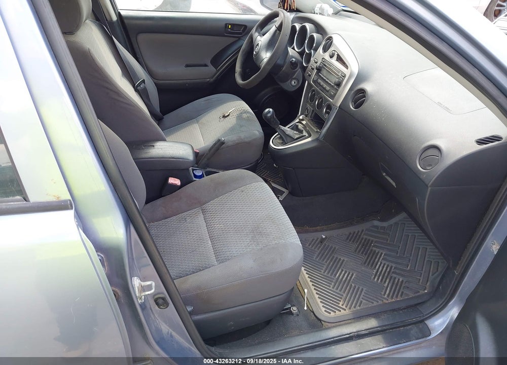 2007 TOYOTA MATRIX VIN: 2T1KR32E57C662603