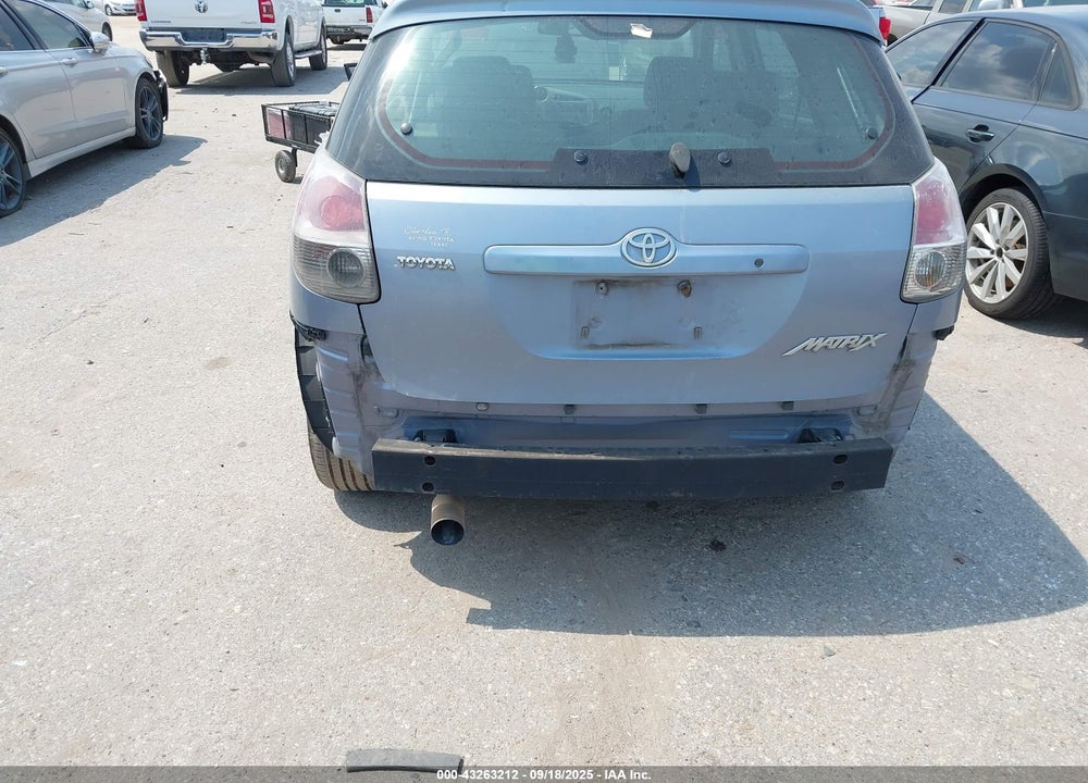 2007 TOYOTA MATRIX VIN: 2T1KR32E57C662603