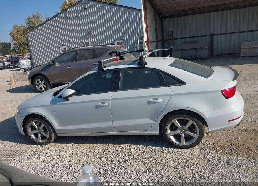 2016 AUDI A3 VIN: WAUB8GFF0G1071948