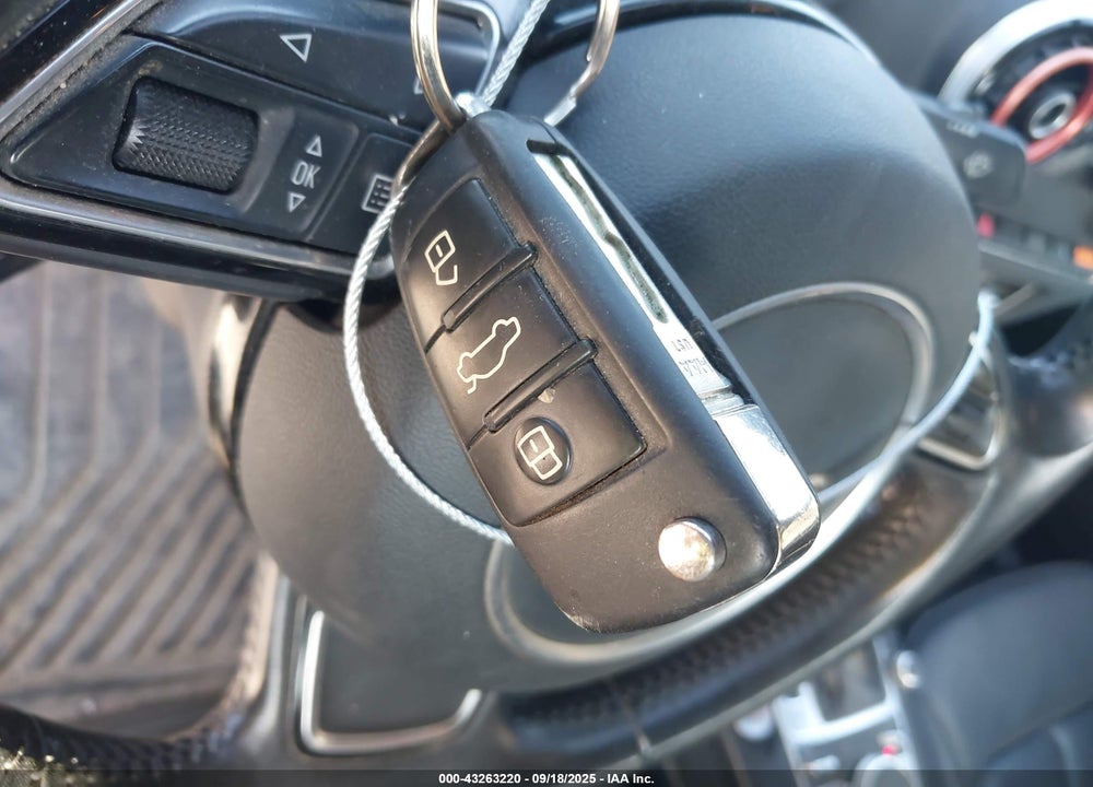 2016 AUDI A3 VIN: WAUB8GFF0G1071948