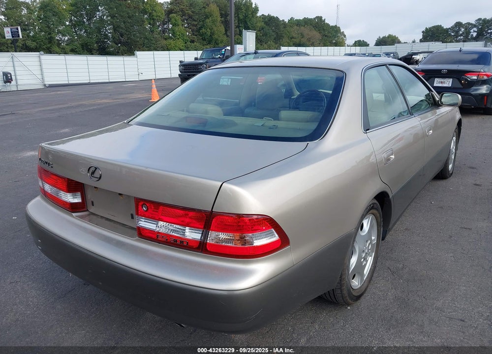 2000 LEXUS ES 300 VIN: JT8BF28G2Y5089653