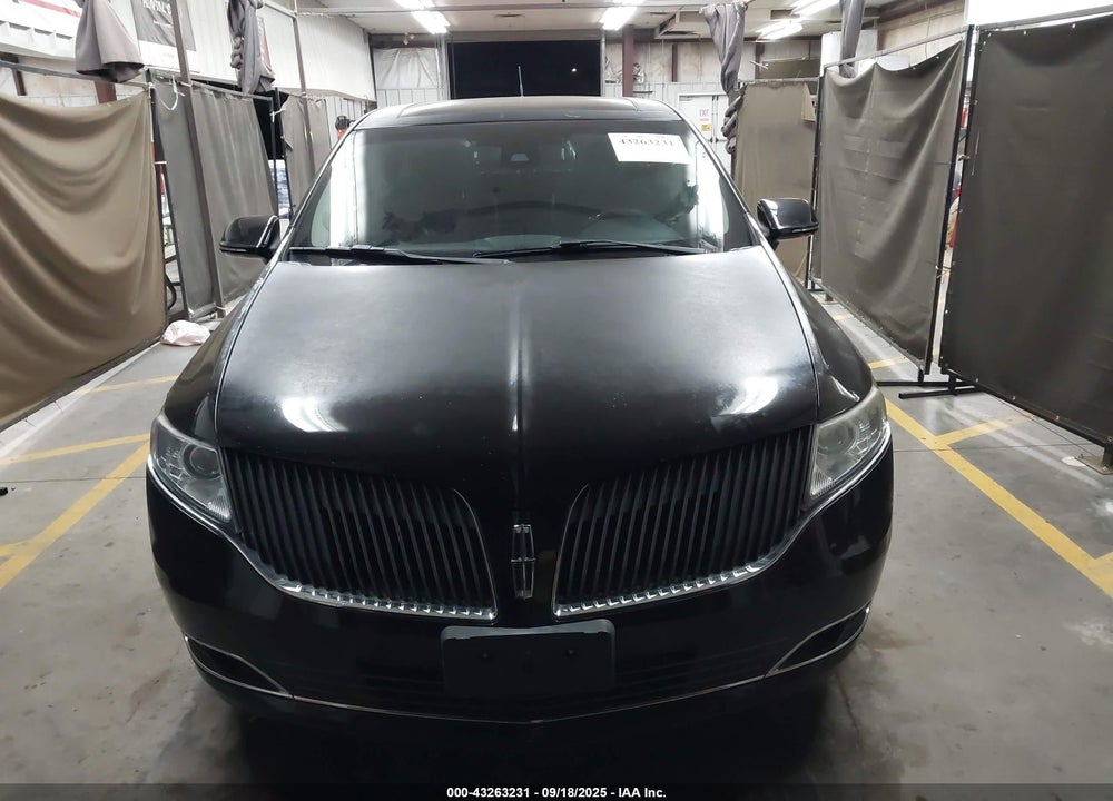 2016 LINCOLN MKT VIN: 2LMHJ5AT5GBL00597