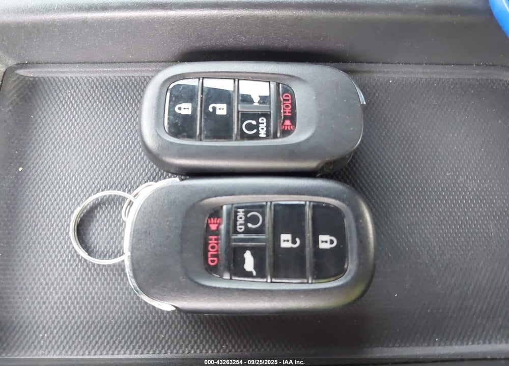 2024 HONDA CIVIC VIN: 19XFL1H76RE025076