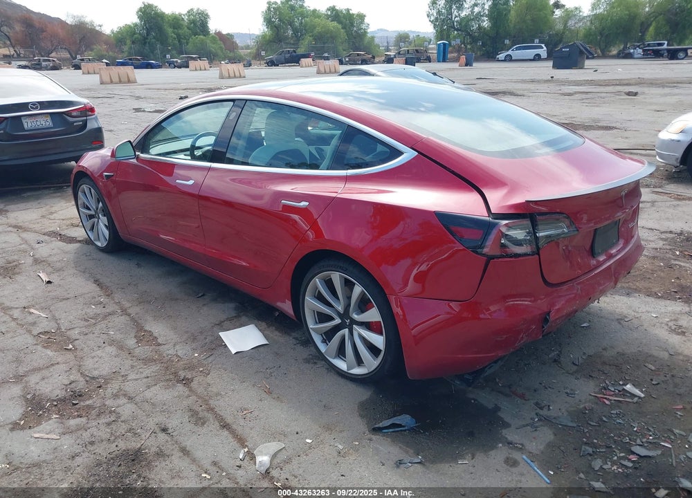 2019 TESLA MODEL 3 LONG RANGE/PERFORMANCE VIN: 5YJ3E1EB8KF393510