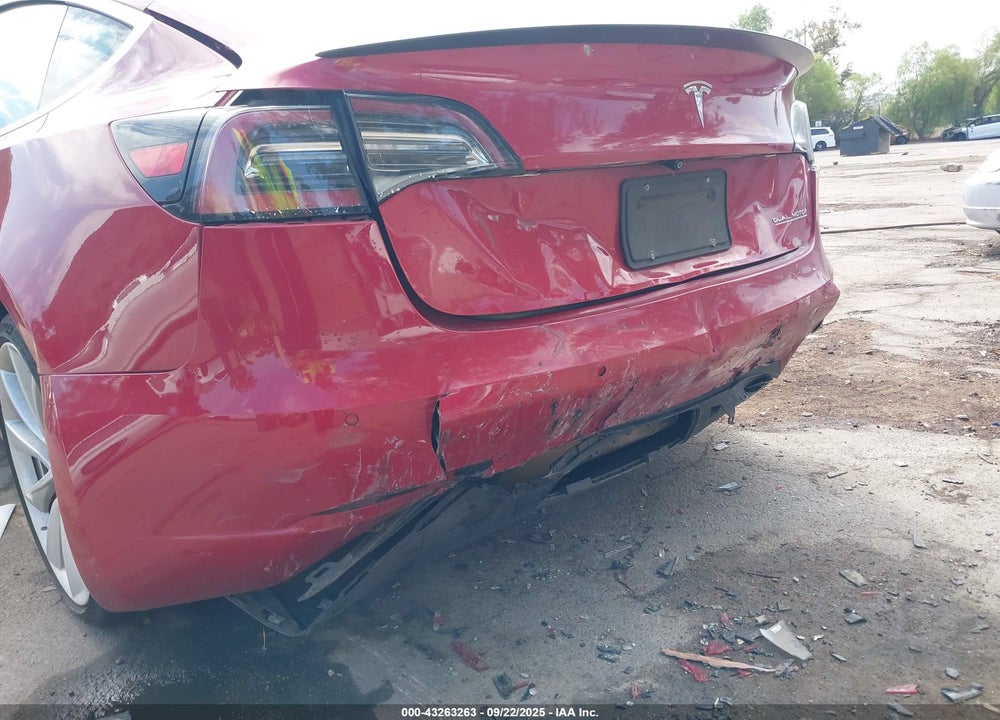 2019 TESLA MODEL 3 LONG RANGE/PERFORMANCE VIN: 5YJ3E1EB8KF393510