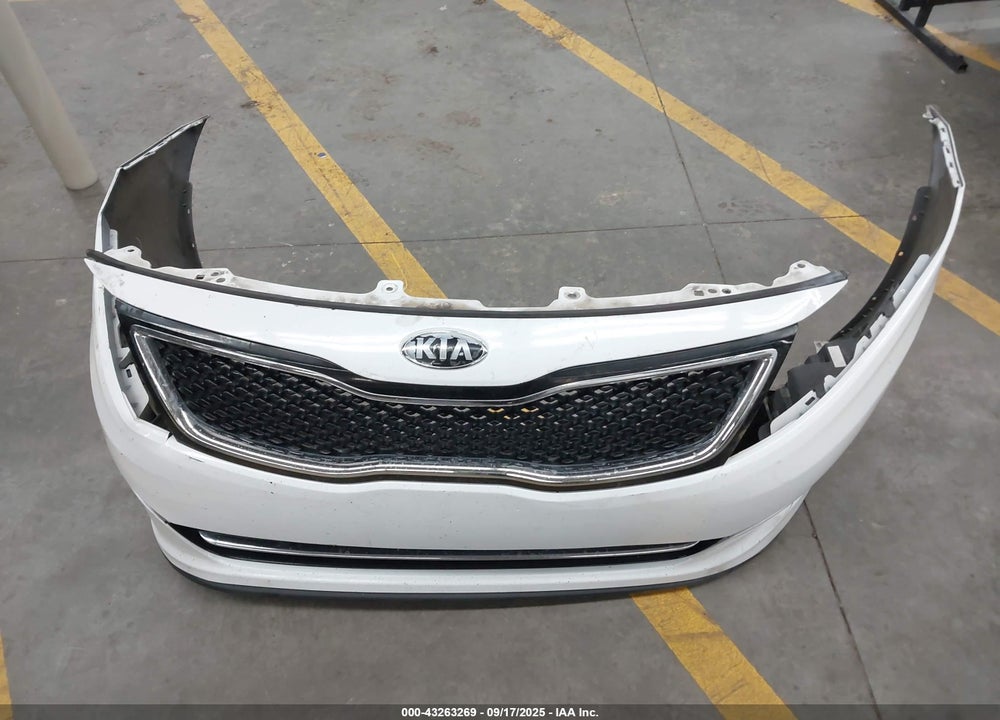 2014 KIA OPTIMA VIN: 5XXGR4A64EG337761