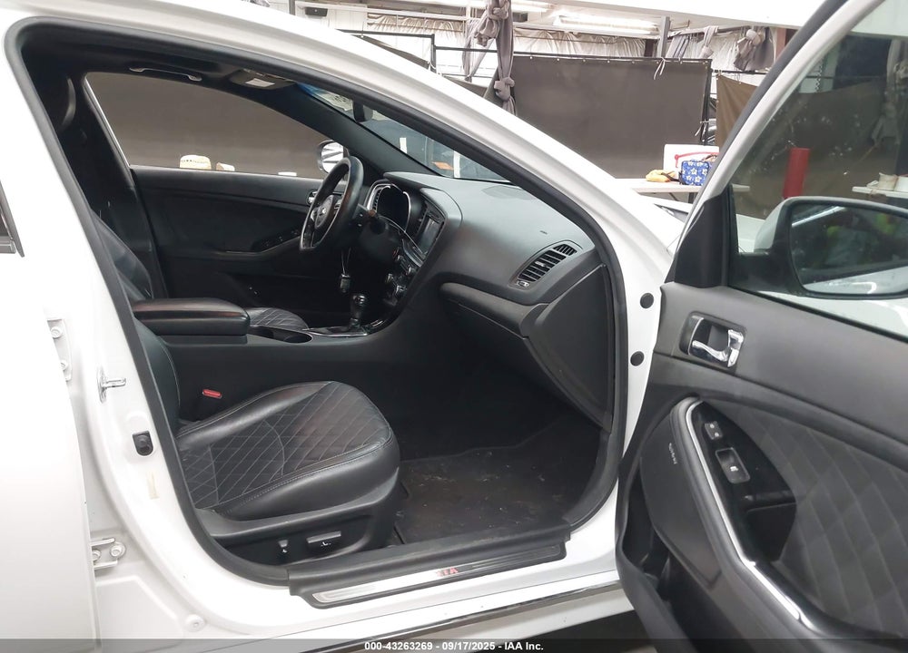 2014 KIA OPTIMA VIN: 5XXGR4A64EG337761