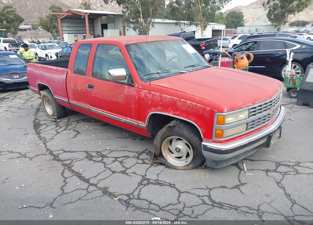 1992 CHEVROLET GMT-400 C1500 VIN: 2GCEC19H6N1257770